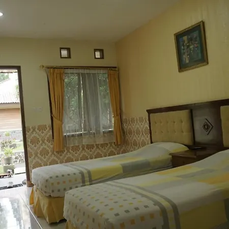 Le Desa Resort Syariah Wonosobo Exterior photo
