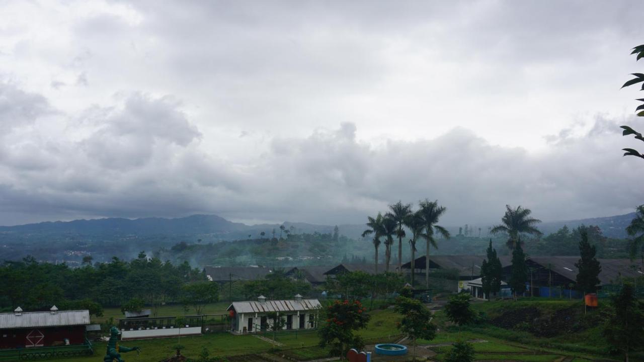Le Desa Syariah Country house *